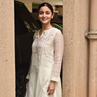 Alia Bhatt Rocks In White Ethnic Attire