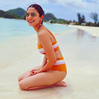 Anushka Sharma Shares Her Bikini Photo