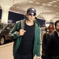 Akshay Kumar Spotted At Mumbai Airport